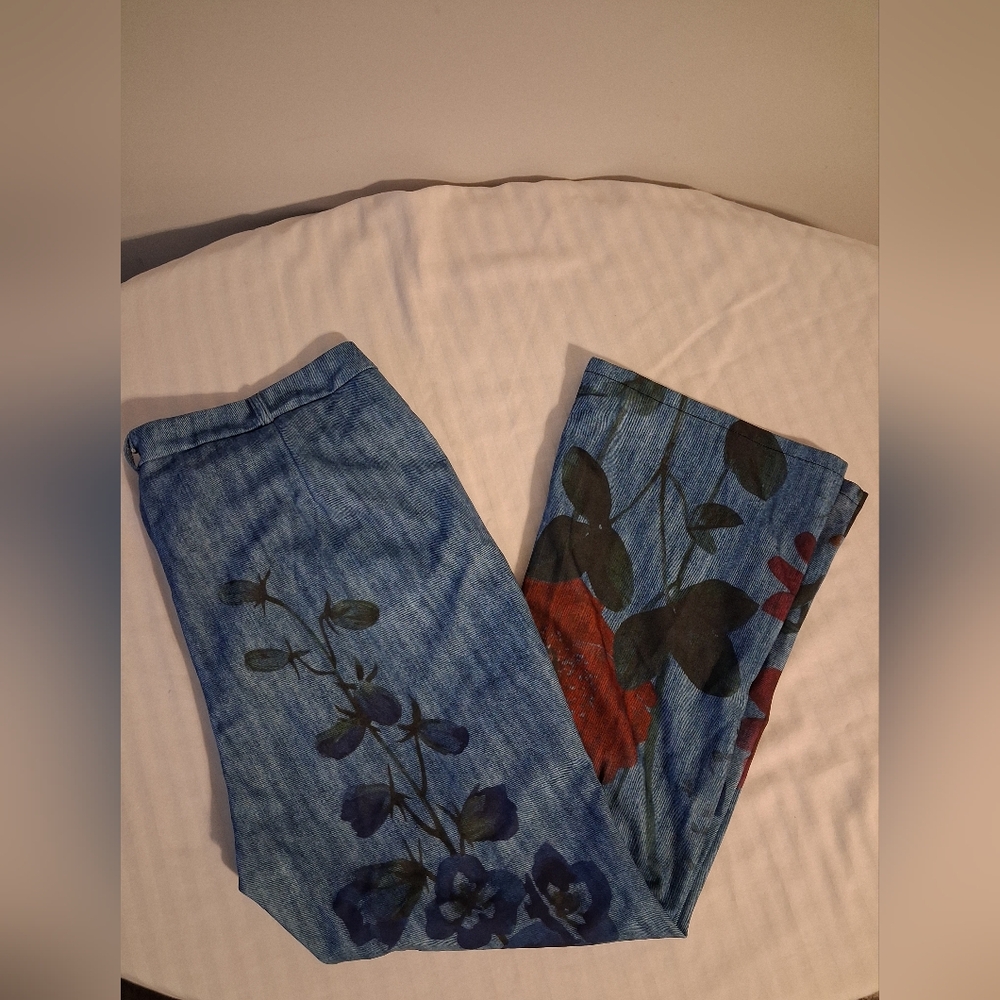 Floral Print Blue Pants
